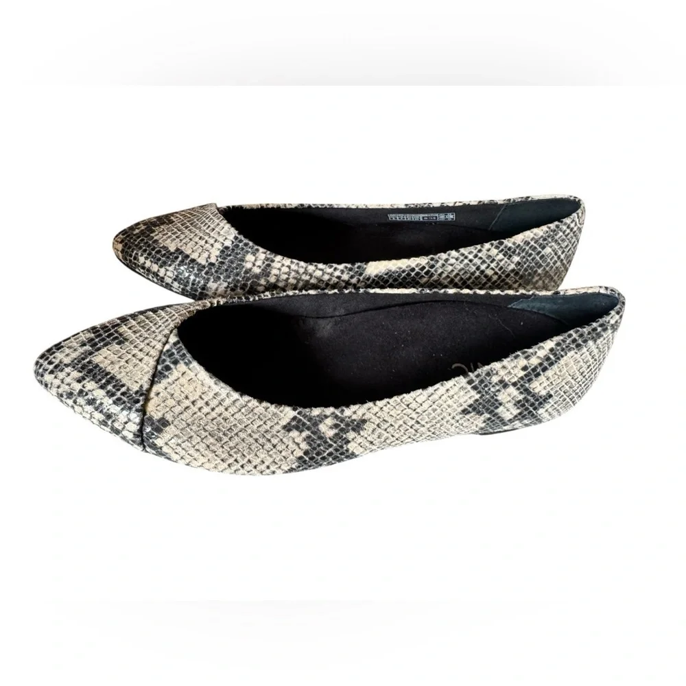 Vionic Caballo Snake Skin Print Pointed Ballet Flats Orthotic 6